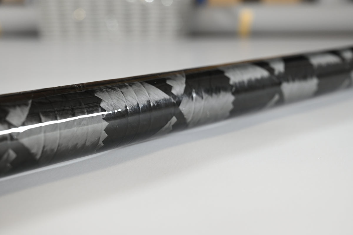 Nearshore Series Carbon Fiber Retractable Outriggers
